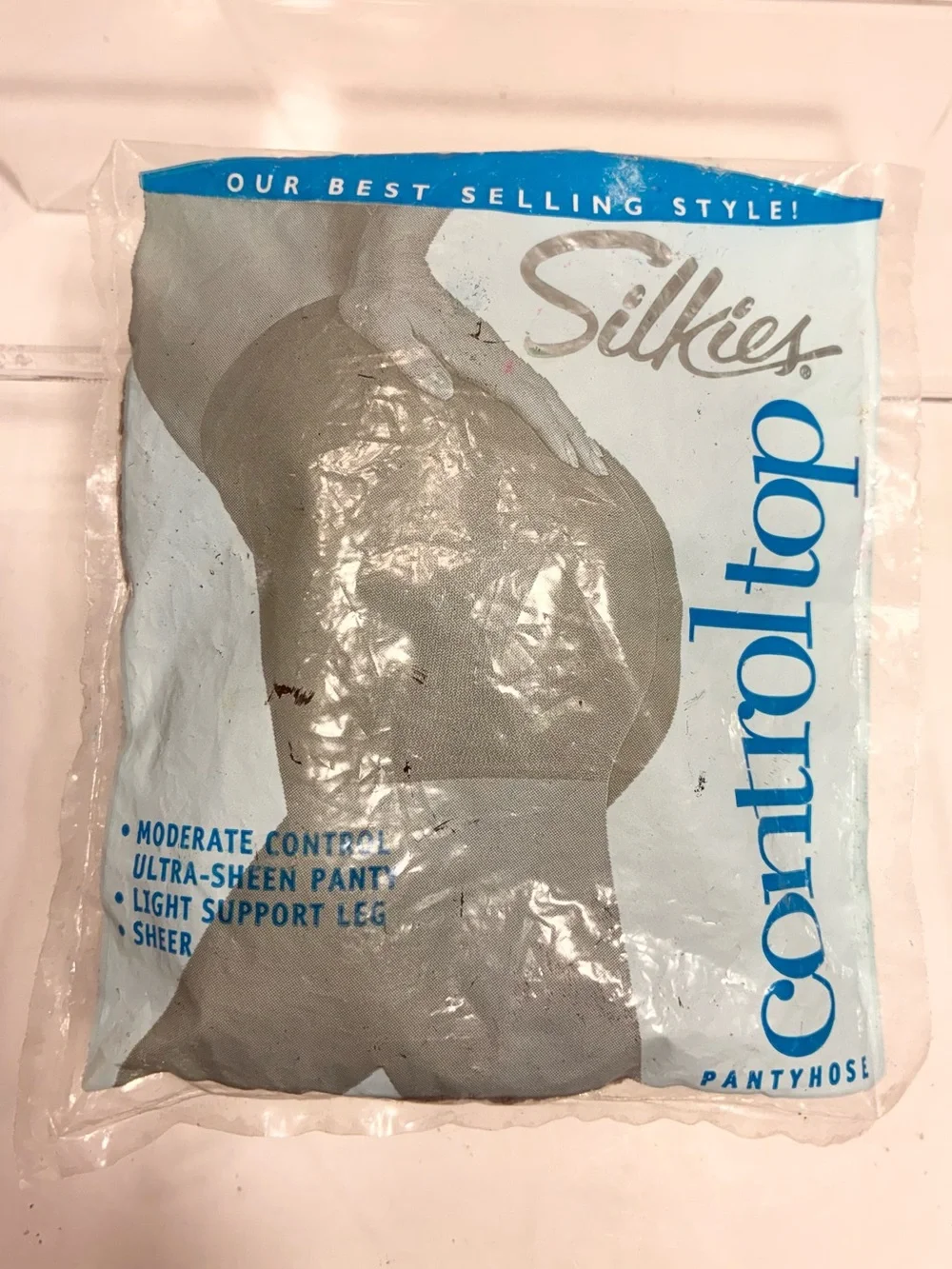 NEW Vintage Silkies Sheer Beige Honey Control Top Pantyhose Size Medium